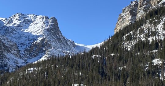 Introduction to backcountry skiing course scenery in Rocky Mountain National Park Colorado