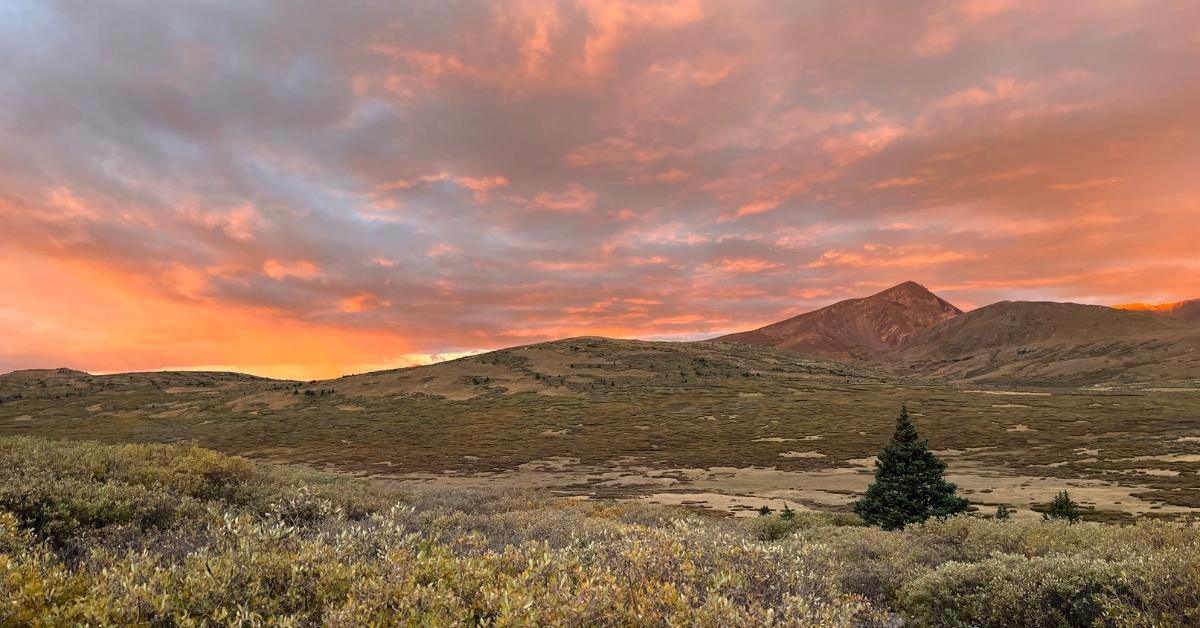 An incredible sunrise on a Denver day hike in Colorado