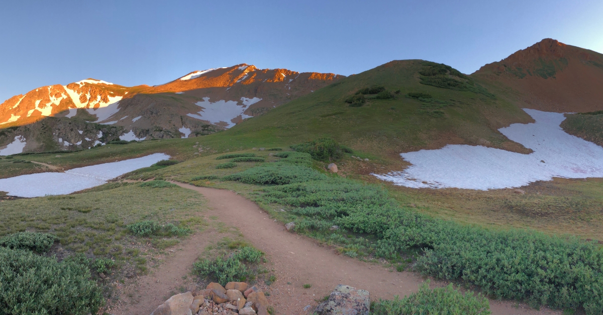 Pettingell Peak hike at sunrise in Colorado