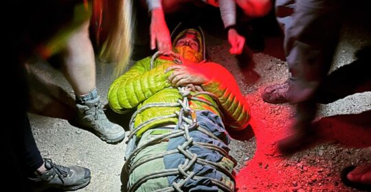 Rope-Litter-for-climbing
