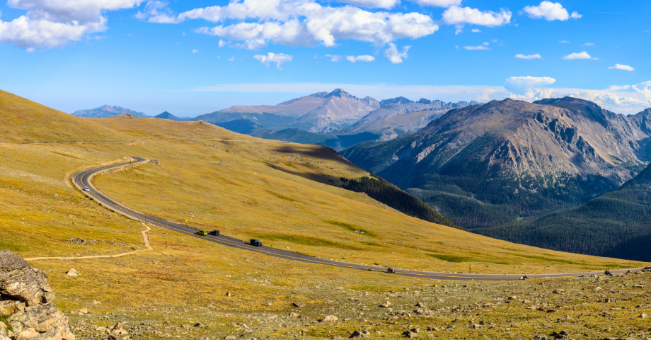 Driving Trail Ridge Road